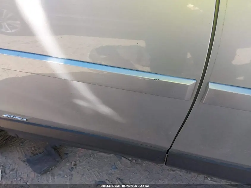 2018 TOYOTA RAV4 HYBRID XLE