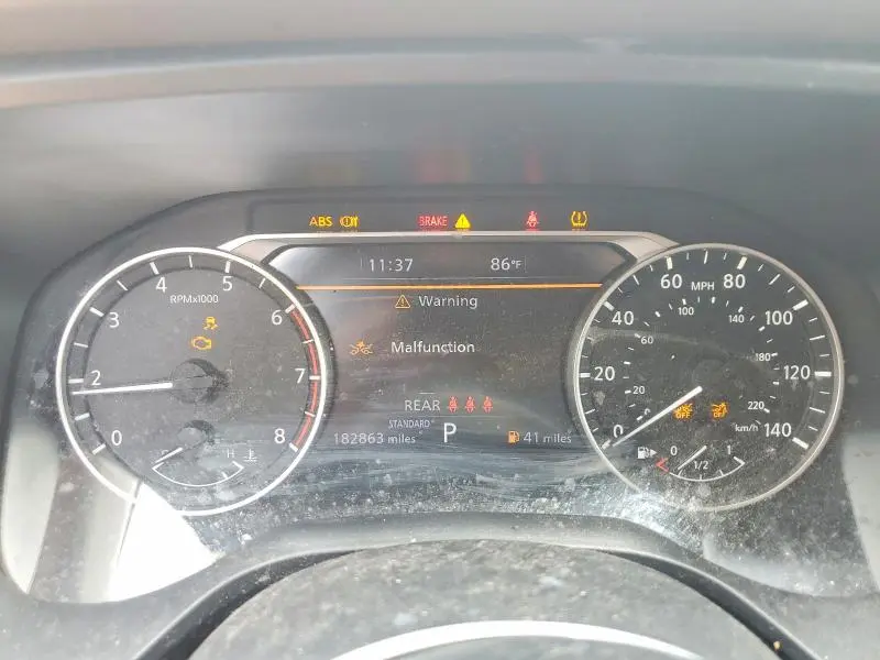 2021 NISSAN ROGUE SL  