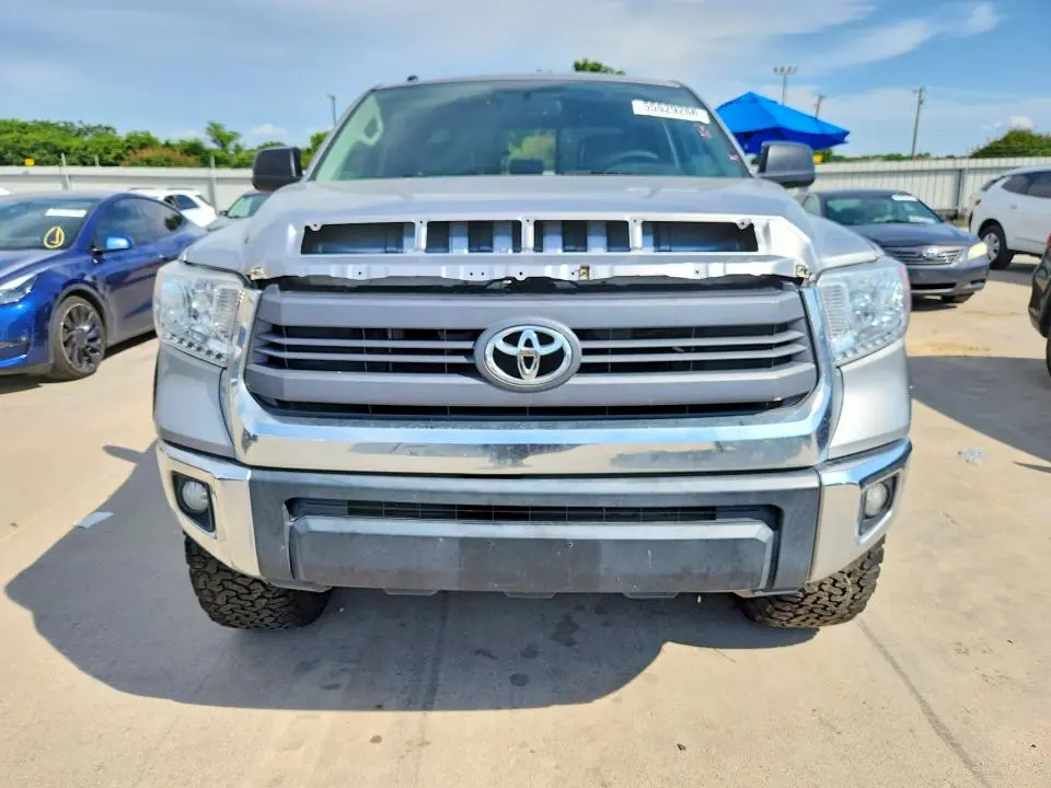2014 TOYOTA TUNDRA SR5  