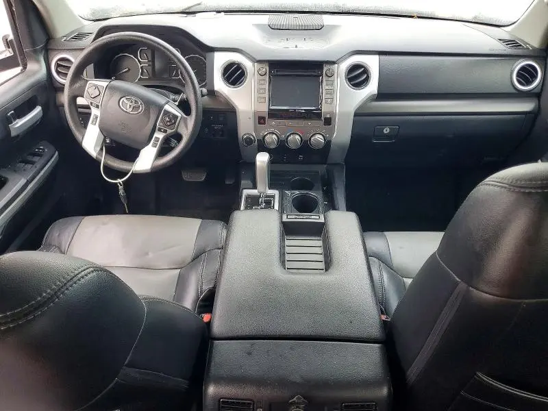 2019 TOYOTA TUNDRA SR5  