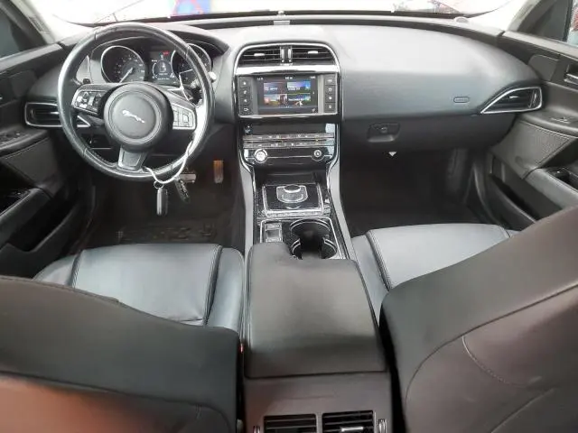 2017 JAGUAR XE
