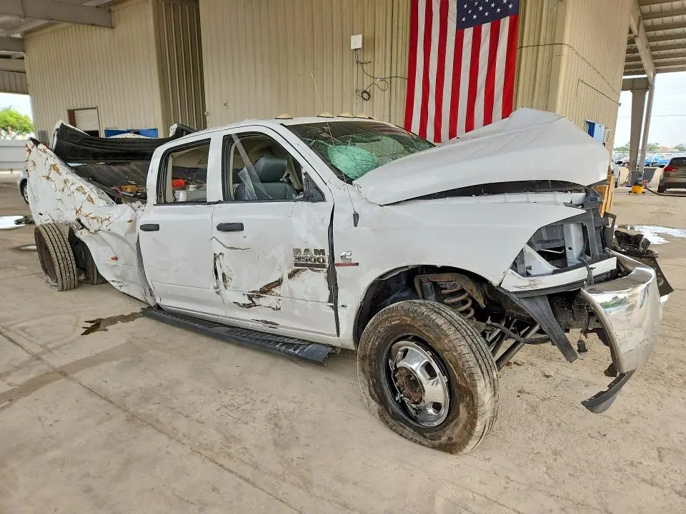 2018 RAM 3500 ST  