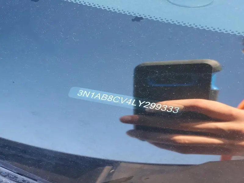 2020 NISSAN SENTRA SV  