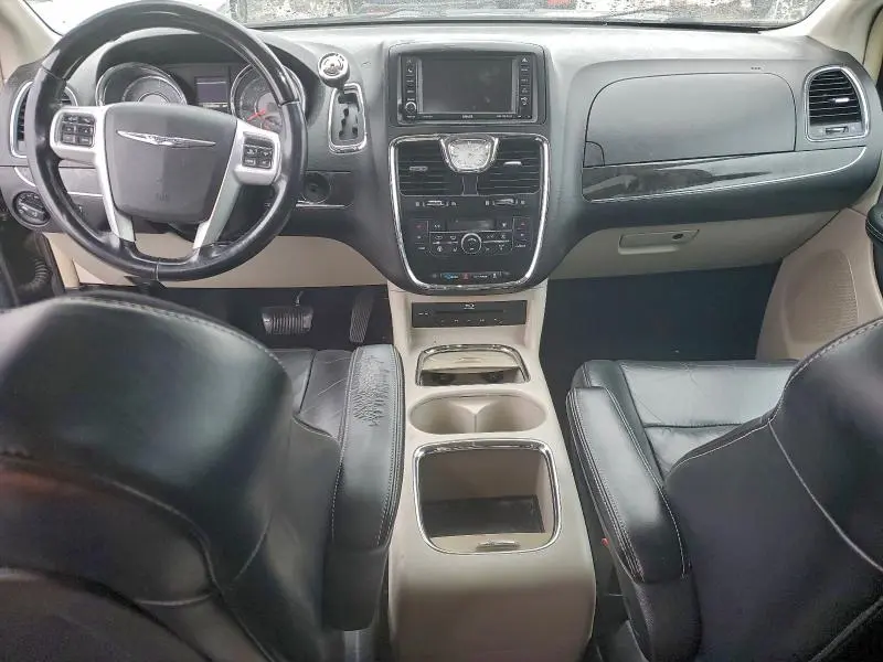 2015 CHRYSLER TOWN & COUNTRY LIMITED PLATINUM  