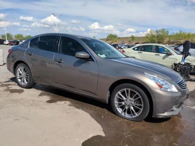 2012 INFINITI G37   