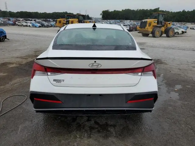 2025 HYUNDAI ELANTRA SEL SPORT  