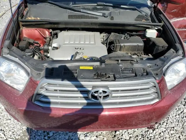 2010 TOYOTA HIGHLANDER SE  