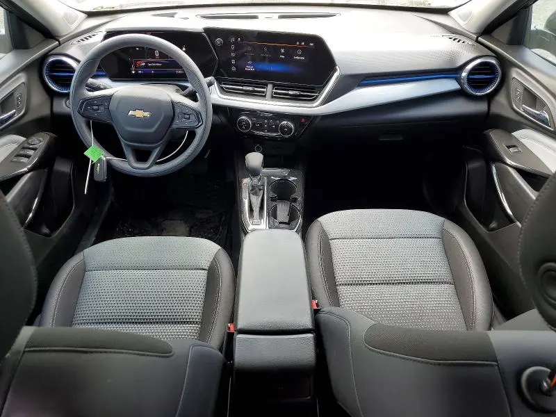 2025 CHEVROLET TRAX 1LT  
