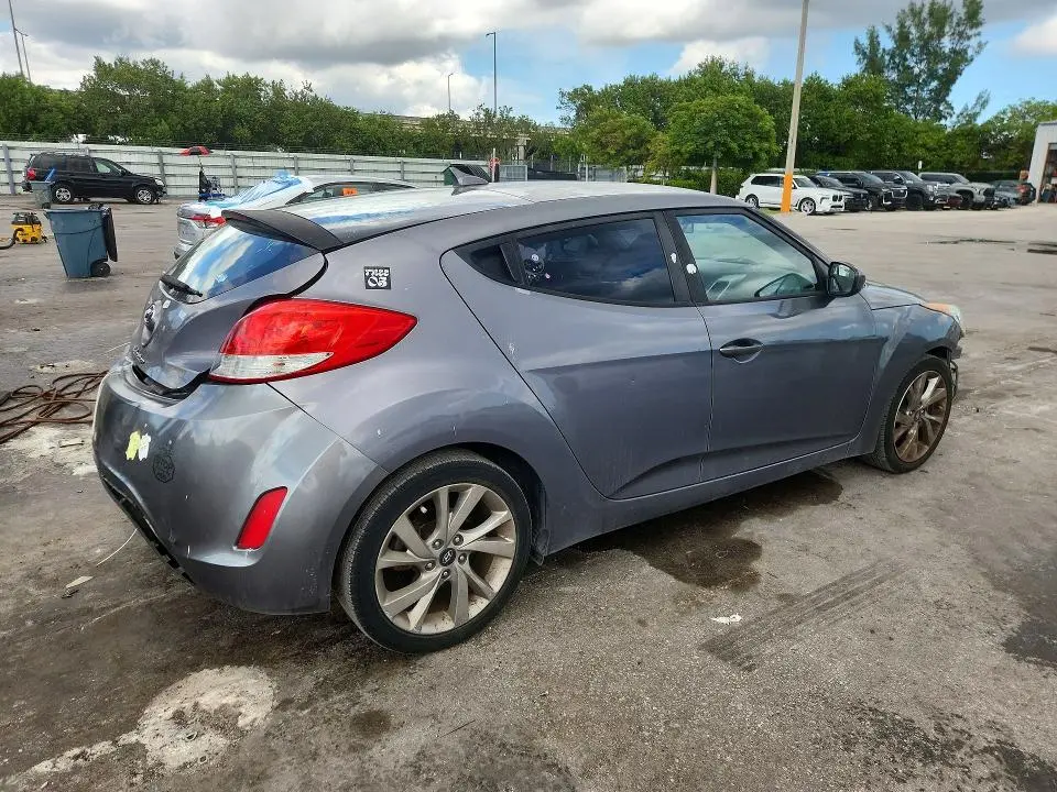 2017 HYUNDAI VELOSTER BASE  