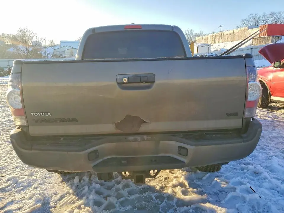 2011 TOYOTA TACOMA DOUBLE CAB  