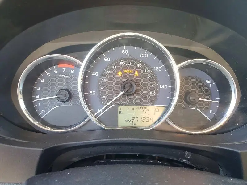 2016 TOYOTA COROLLA LE  