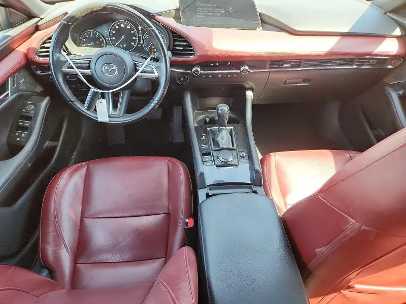 2022 MAZDA 3 PREMIUM  