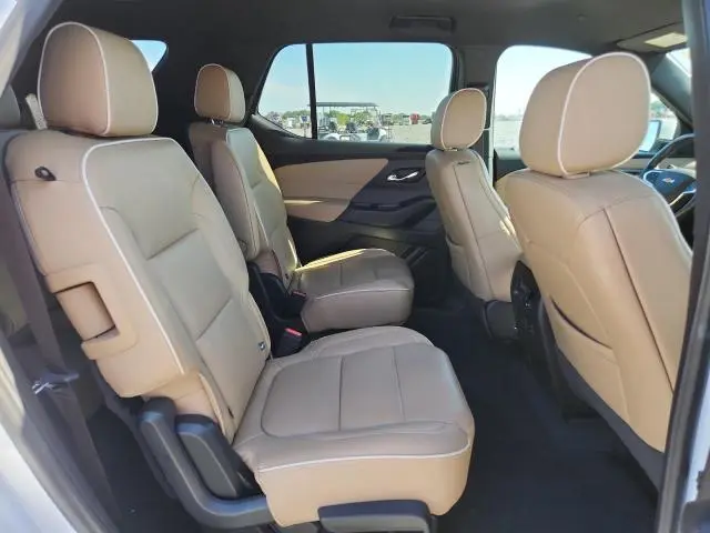2022 CHEVROLET TRAVERSE PREMIER  