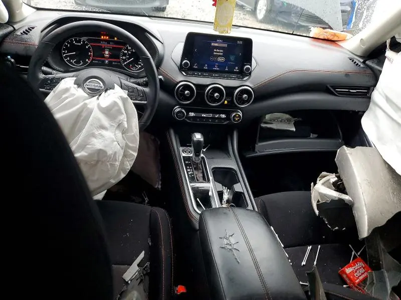 2021 NISSAN SENTRA SR  