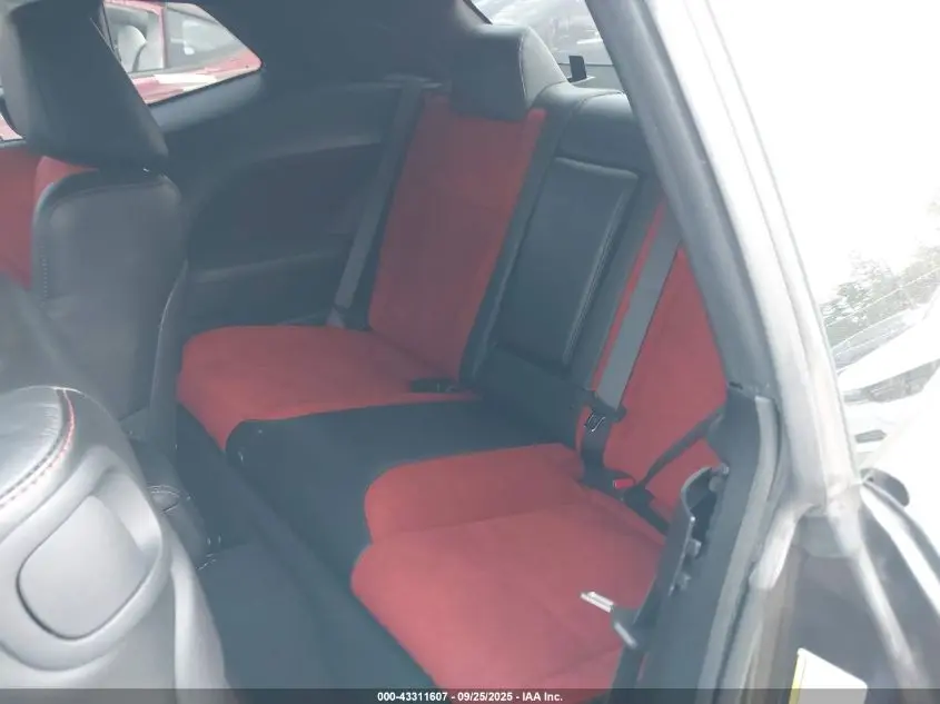 2023 DODGE CHALLENGER R/T SCAT PACK