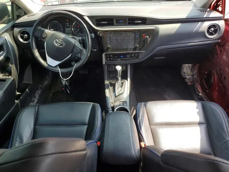 2019 TOYOTA COROLLA XSE  