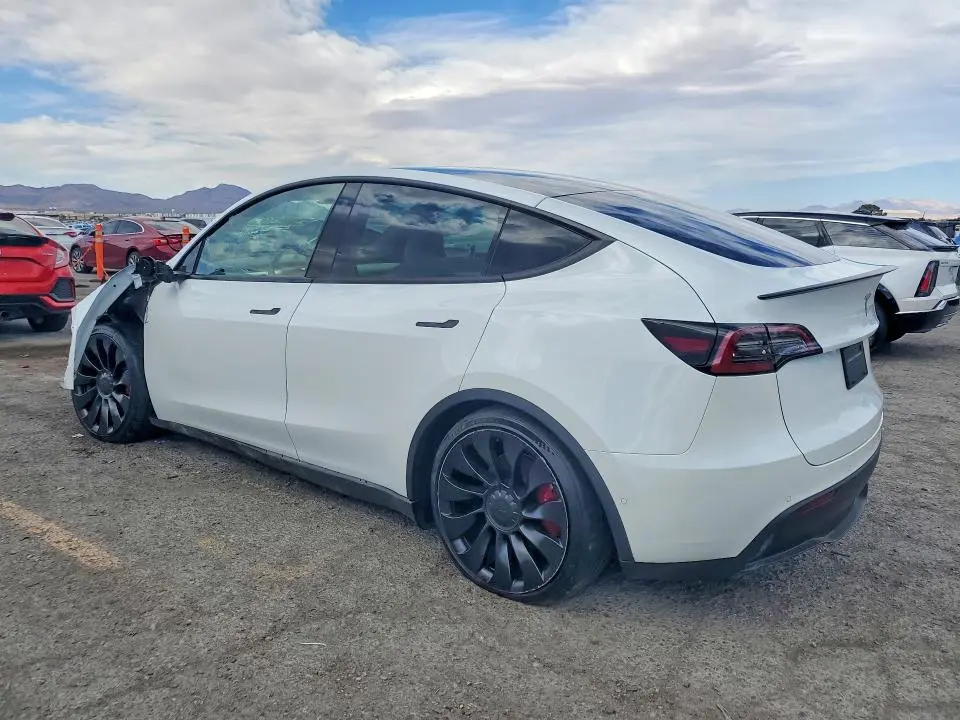 2022 TESLA MODEL Y   