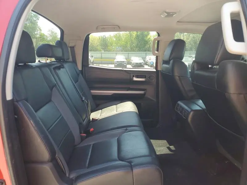2018 TOYOTA TUNDRA CREWMAX LIMITED  