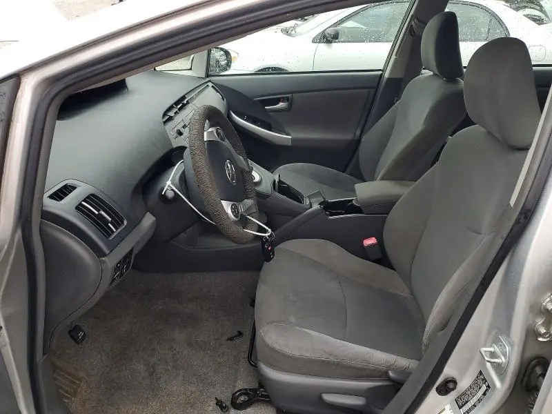 2011 TOYOTA PRIUS THREE  