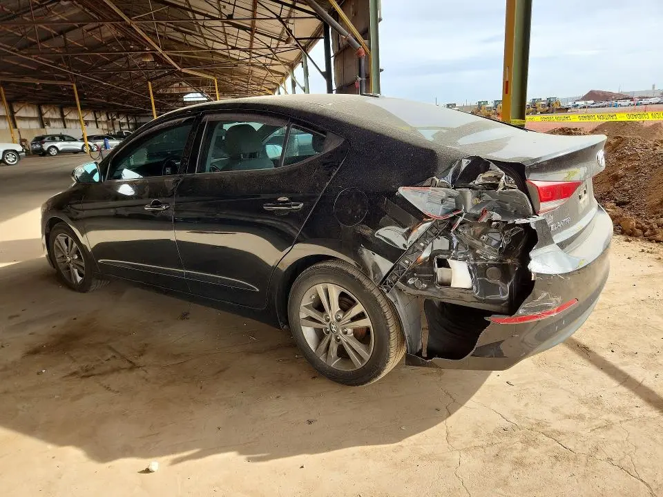 2017 HYUNDAI ELANTRA SE  