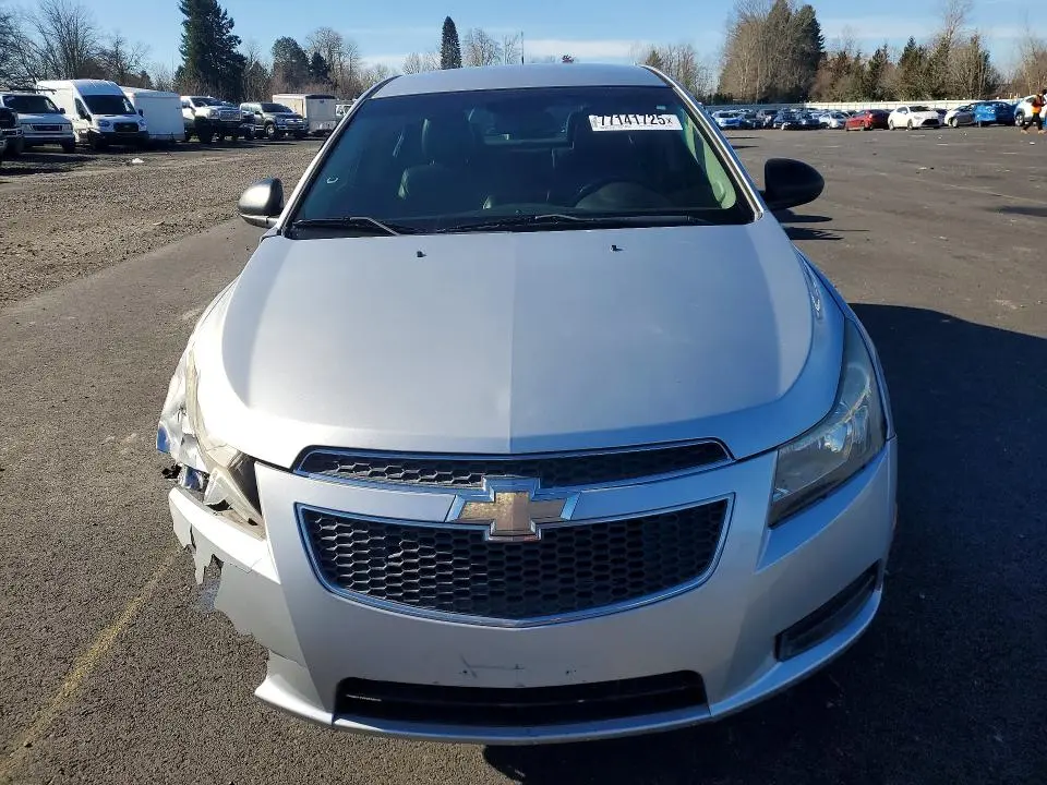 2012 CHEVROLET CRUZE LT  
