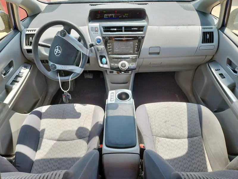 2017 TOYOTA PRIUS V   