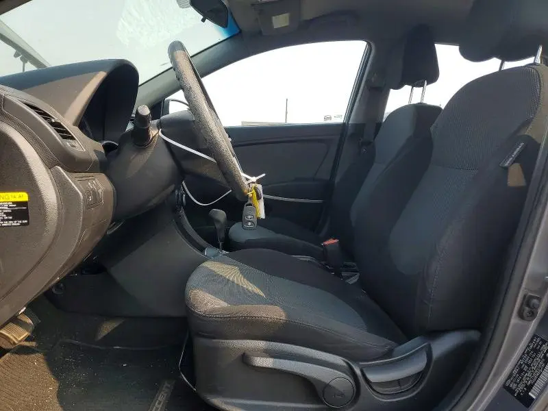 2014 HYUNDAI ACCENT GS  
