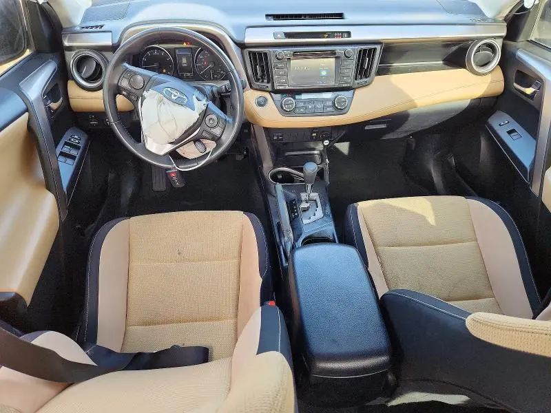 2018 TOYOTA RAV4 XLE  