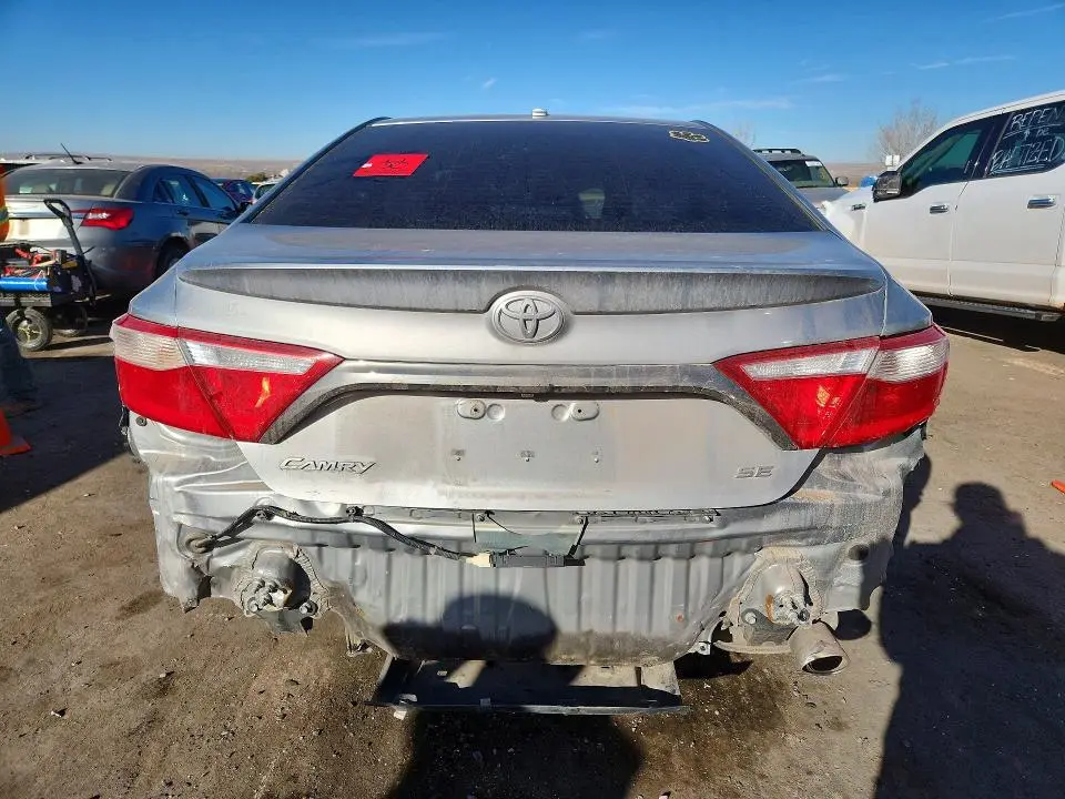 2015 TOYOTA CAMRY LE  