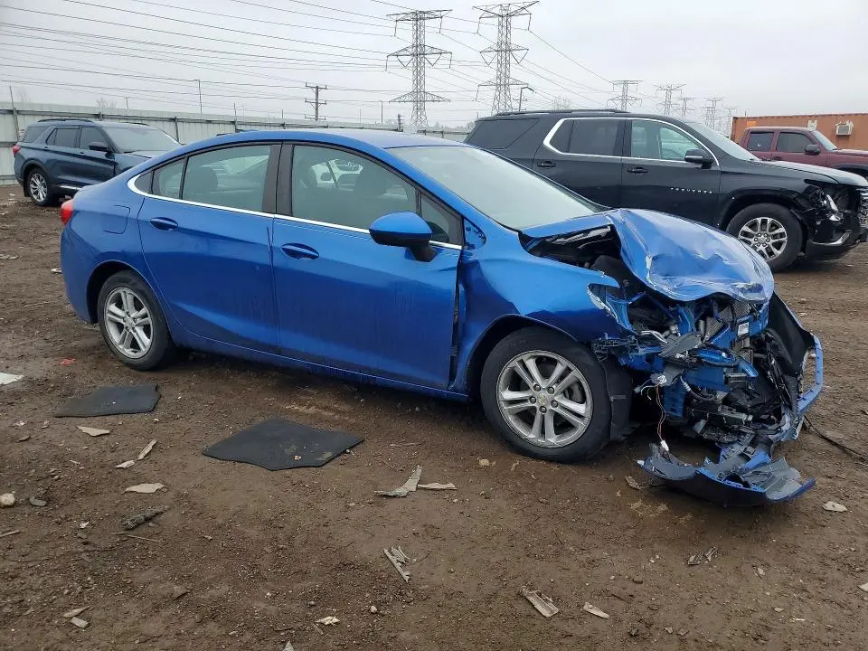 2018 CHEVROLET CRUZE LT  