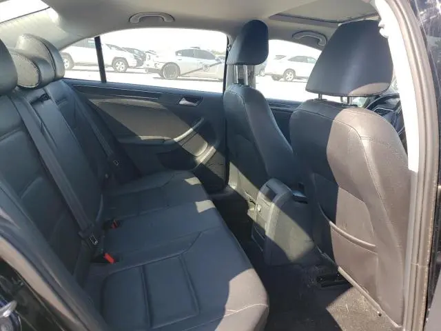 2016 VOLKSWAGEN JETTA SEL
