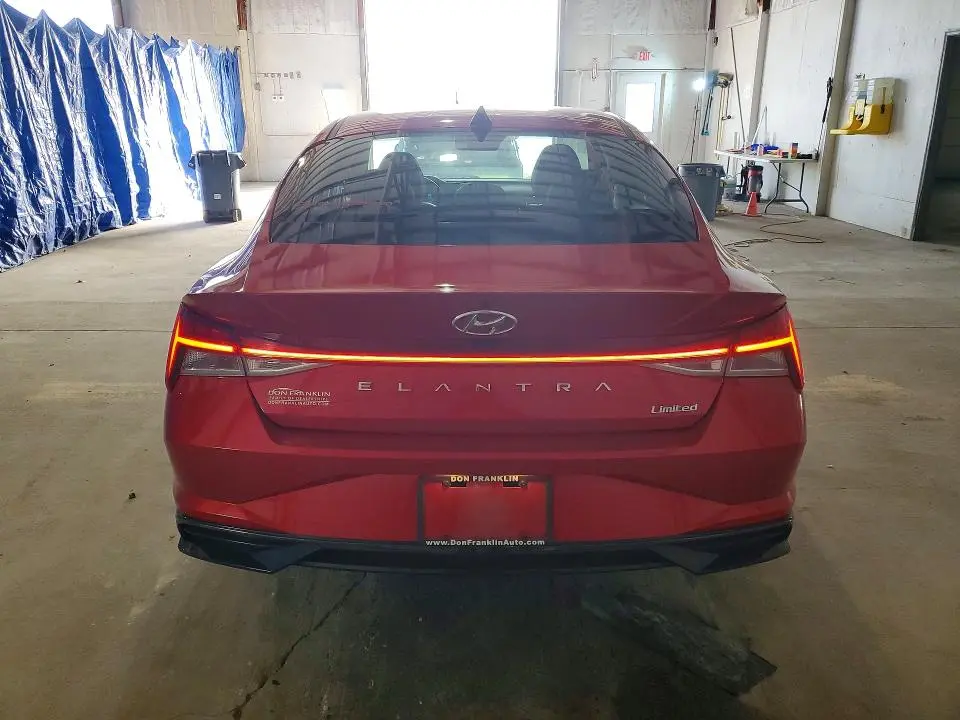 2022 HYUNDAI ELANTRA LIMITED  