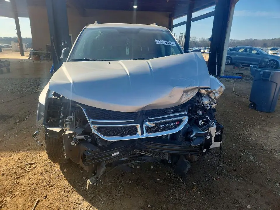 2014 DODGE JOURNEY SXT  