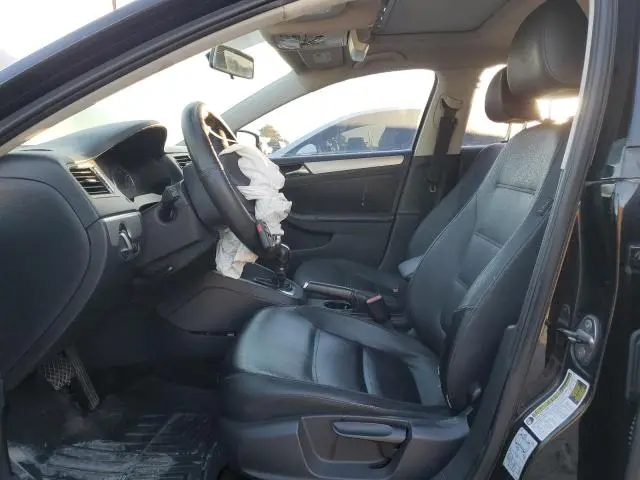 2012 VOLKSWAGEN JETTA SEL  