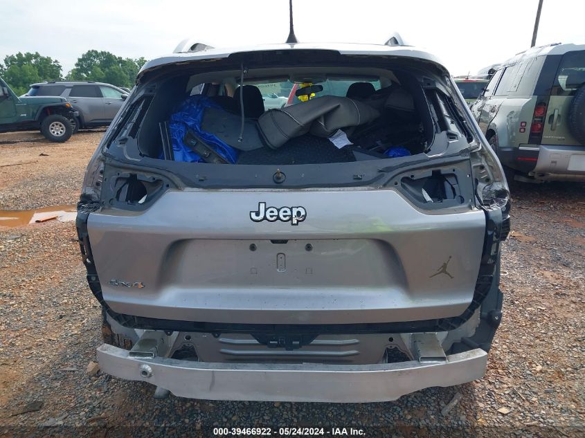 2019 JEEP CHEROKEE LATITUDE 4X4