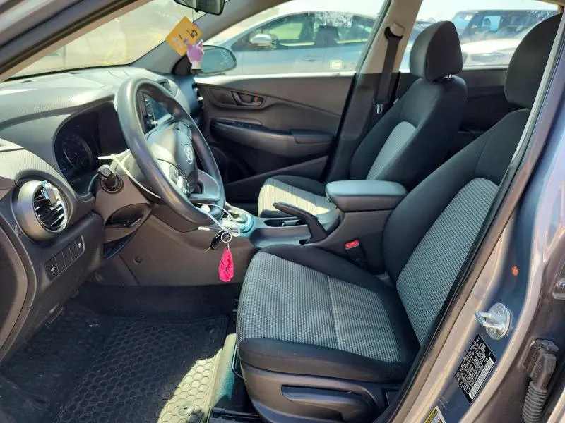 2018 HYUNDAI KONA SE  