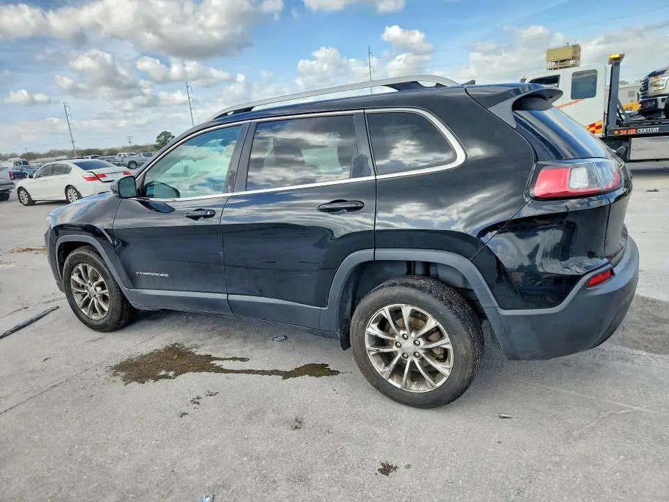 2019 JEEP CHEROKEE LATITUDE PLUS  