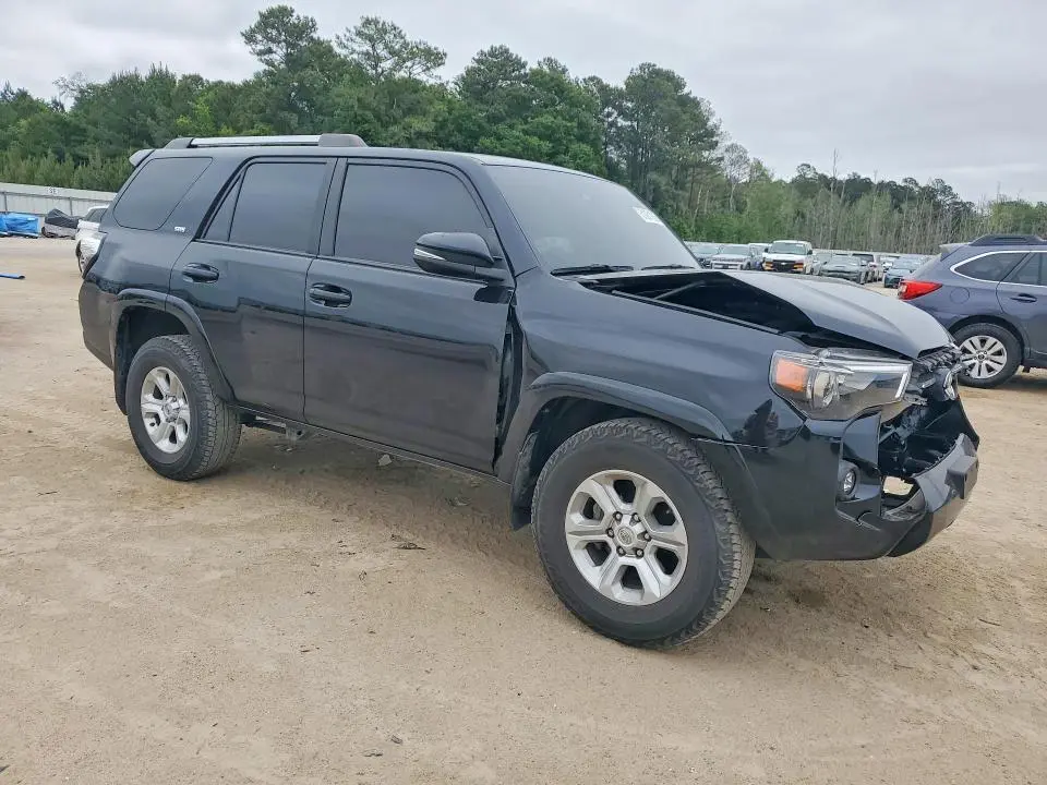 2023 TOYOTA 4RUNNER SR5 PREMIUM  