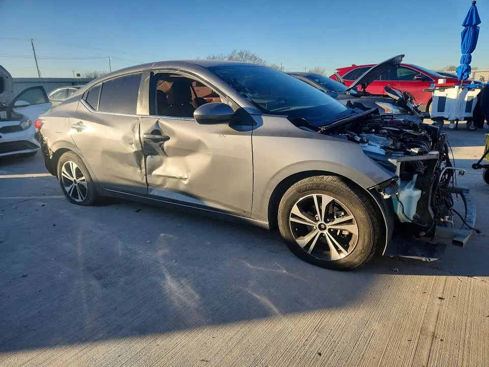 2021 NISSAN SENTRA SV  