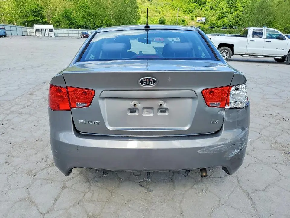 2013 KIA FORTE EX  