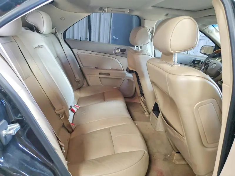 2011 CADILLAC STS LUXURY  