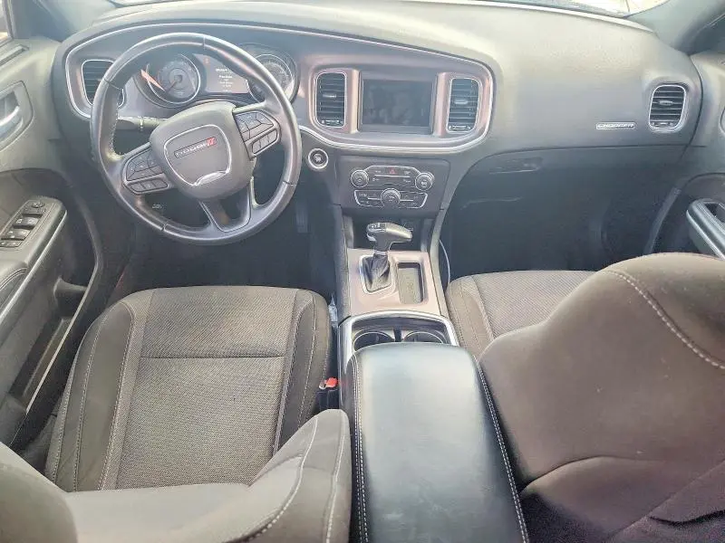 2022 DODGE CHARGER SXT  