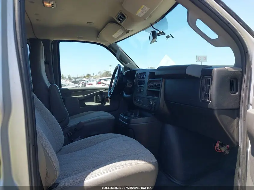 2018 CHEVROLET EXPRESS 3500 LT