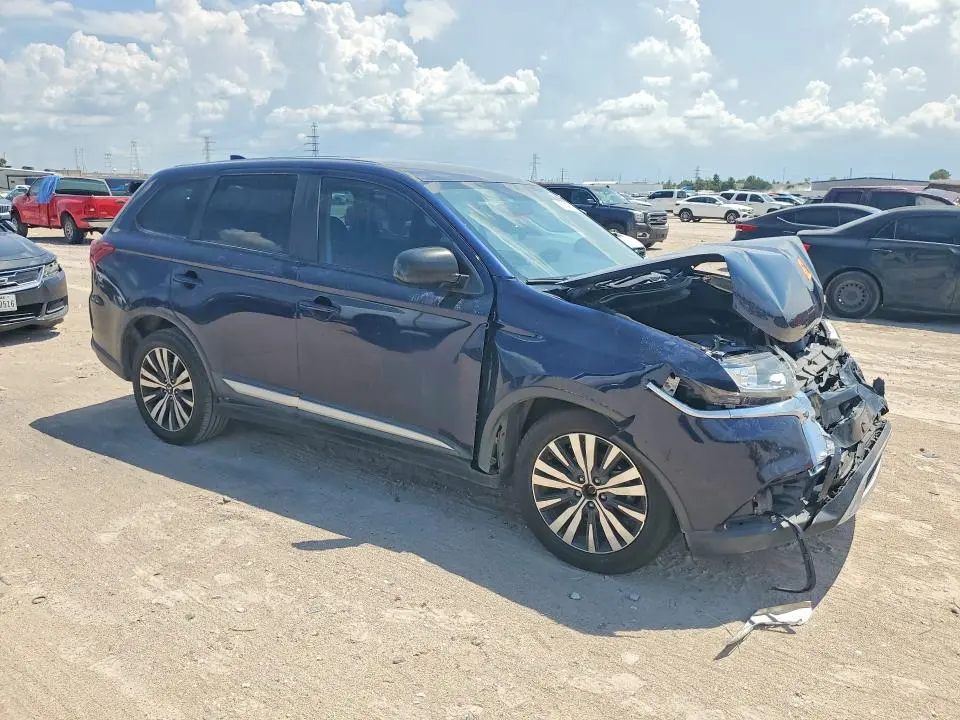 2019 MITSUBISHI OUTLANDER ES  