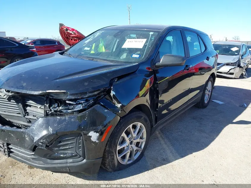 2023 CHEVROLET EQUINOX FWD LS
