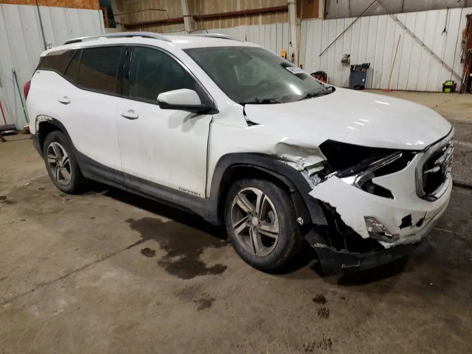 2019 GMC TERRAIN SLT  