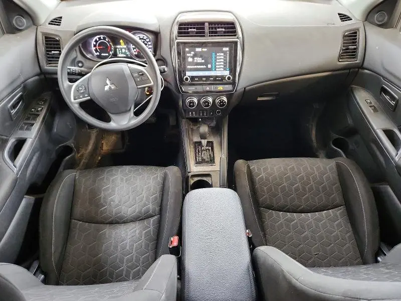 2021 MITSUBISHI RVR ES  