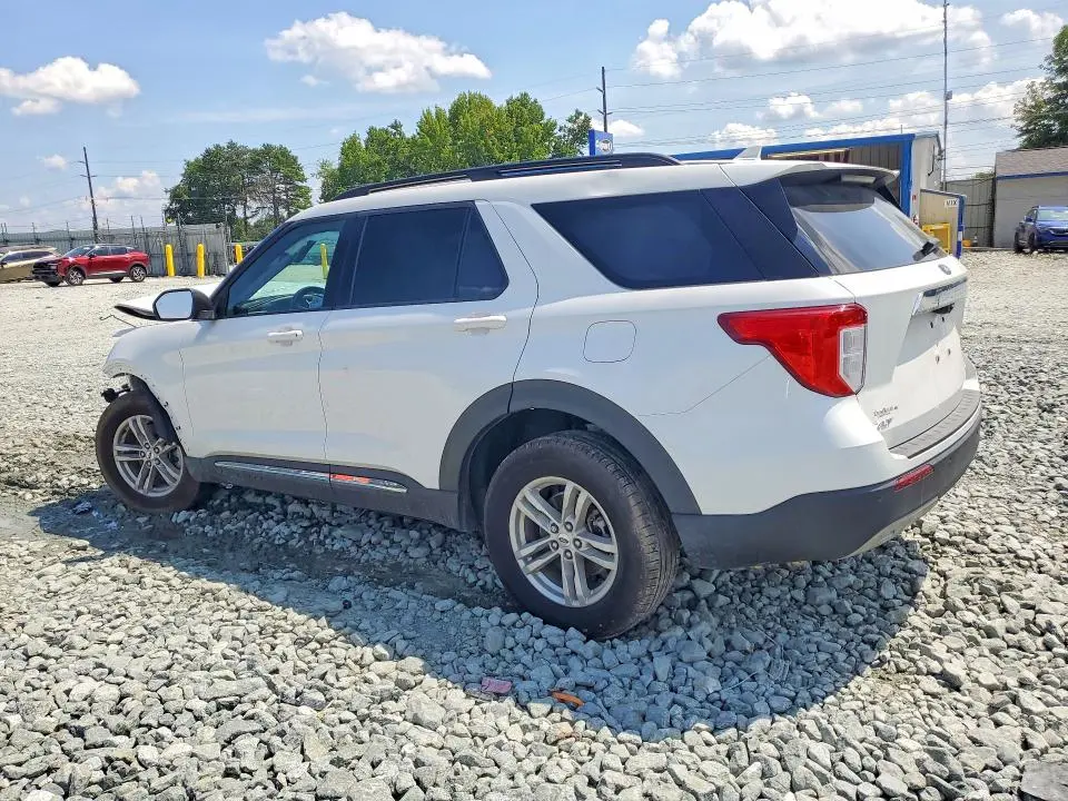 2022 FORD EXPLORER XLT  