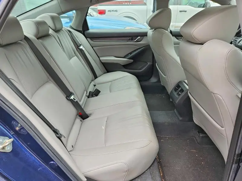 2020 HONDA ACCORD TOURING HYBRID  