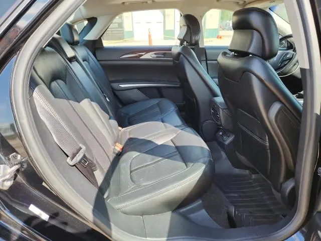 2016 LINCOLN MKZ   